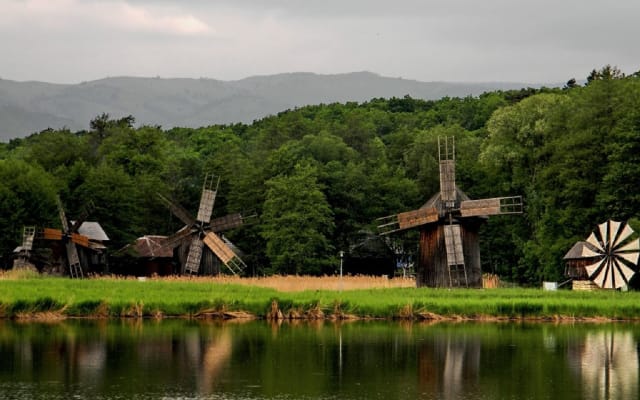 Walking Tour In The Traditional Folk Open Air Museum Astra
