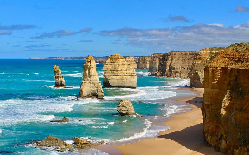 1 Day Great Ocean Road & 12 Apostles Tour From Melbourne - main image