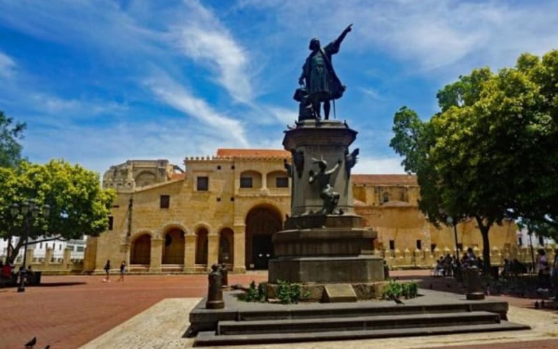 Historical Walk, Discover the Colonial Zone - main image