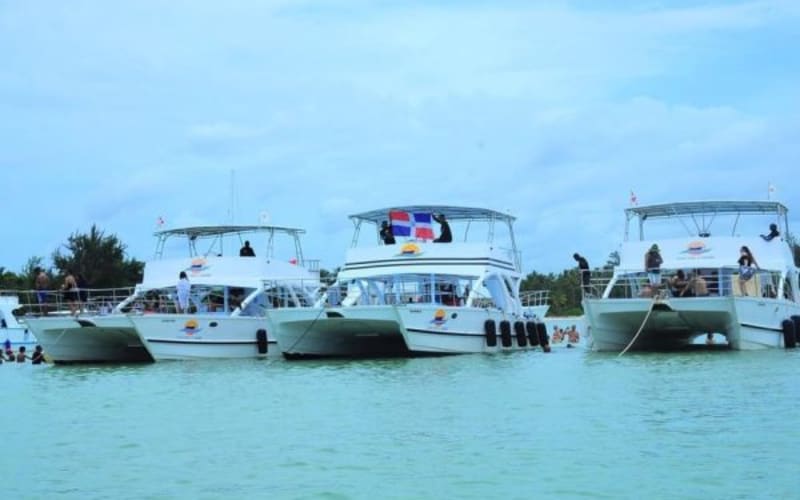 Party Boat with Snorkeling and Open Bar in Punta Cana - main image