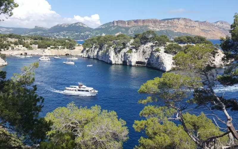 Excursion en bateau aux 7 Calanques depuis Bandol - main image