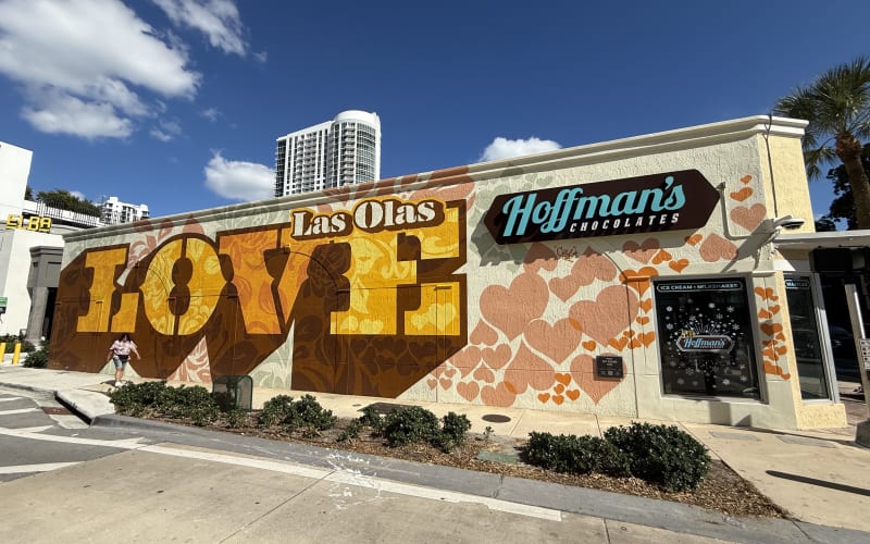 Fort Lauderdale Las Olas Food Tour by Secret Food Tours - main image
