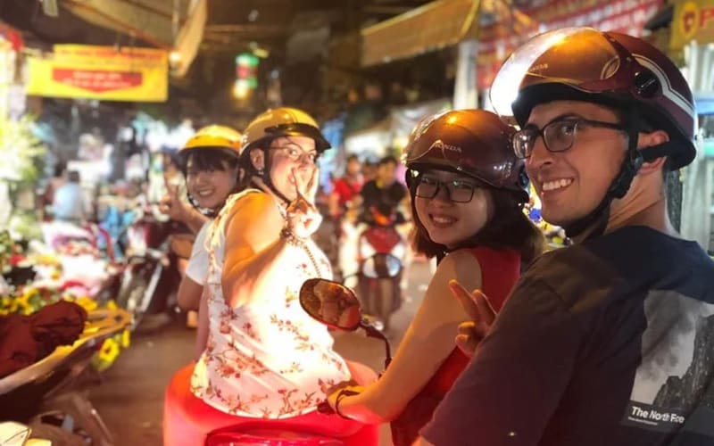 Local Night Food Tour By Scooters – Saigon - main image