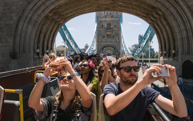 London Essential: 48hr Hop-On Hop-Off Sightseeing Bus Tour, Walking Tours & River Cruise - main image