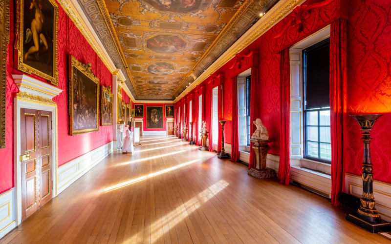 Kensington Palace Tour with Guard Change & Afternoon Tea - main image