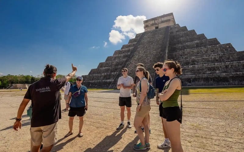 Chichén Itzá Private Tour with Cenote & Valladolid - main image