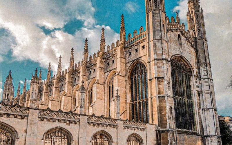 Cambridge Instagram Self-Guided Tour - Top Photo Spots - main image