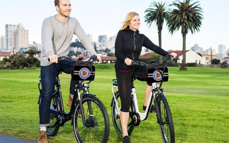Private Streets of San Francisco Electric Bike Tour - Bay City Bike - main image