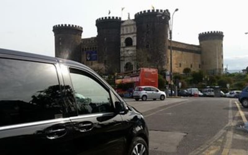 Private transfer from NAPLES to POSITANO with stopover up to 3 hours in Pompeii - main image