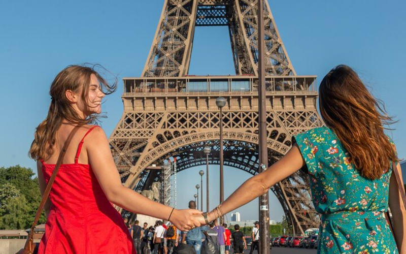 Ticket Louvre museum, the Eiffel Tower and cruise - main image