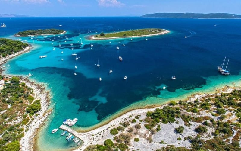 Private Blue Lagoon and 3 islands Tour from Trogir and Split - main image