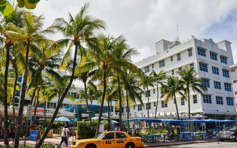 Miami: Art Deco: Downloadable audiovisual walking tour. - main image