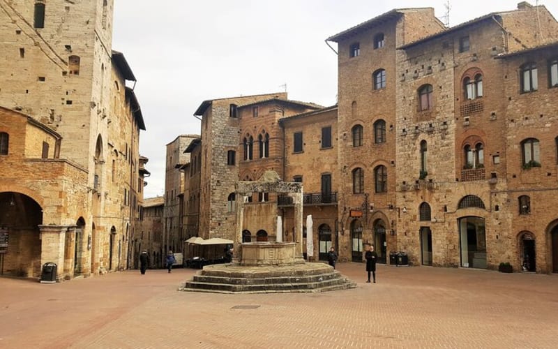 Siena, San Gimignano & Chianti Tour with Wine Tasting - main image