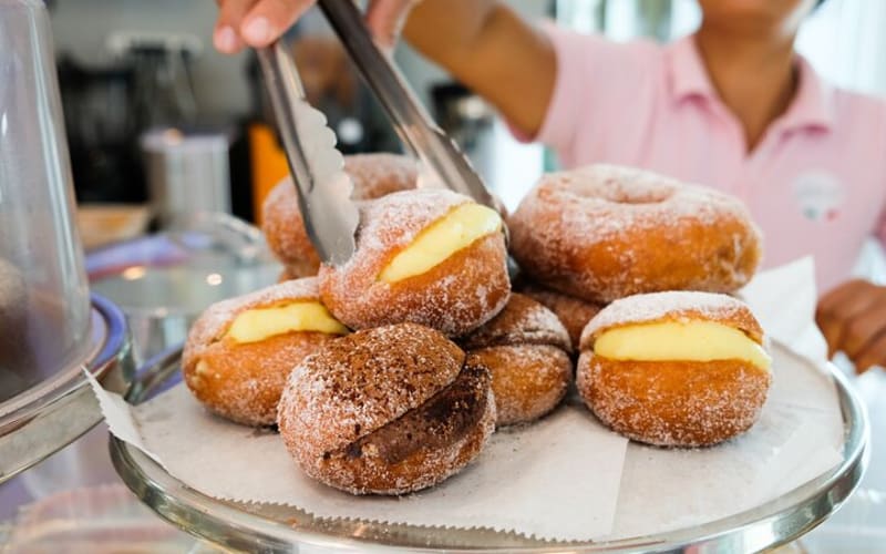 Underground Donut Tour Miami: Oceanfront Donut Tour - main image