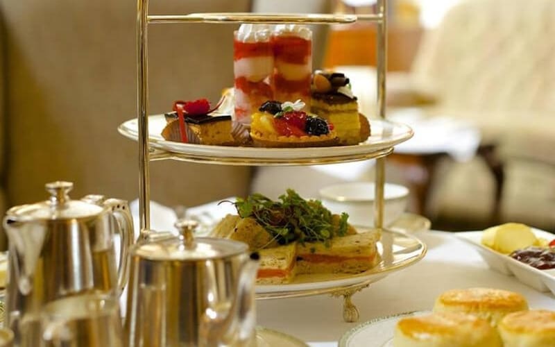 Private Tour: Royal High Tea At Kensington Palace Gardens - main image