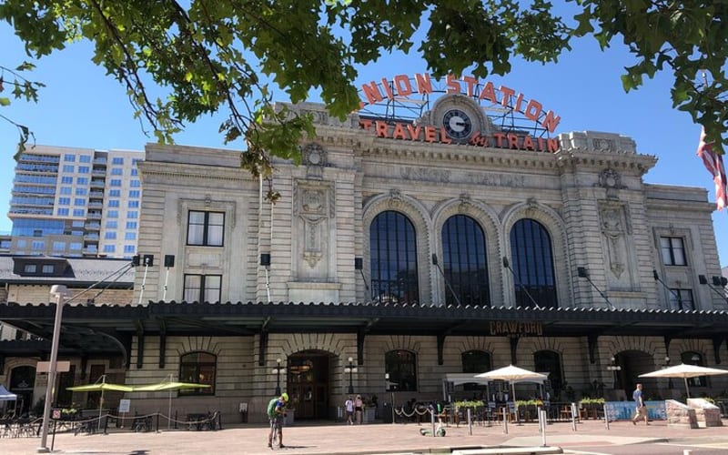 Downtown Denver History & Highlights - Small Group Walking Tour - main image