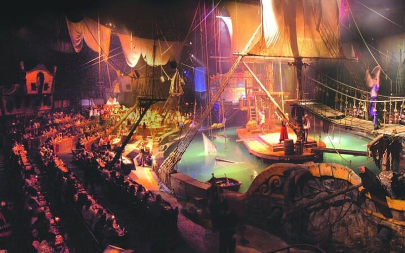Pirates Dinner Adventure - Top Orlando Dinner Attraction - main image