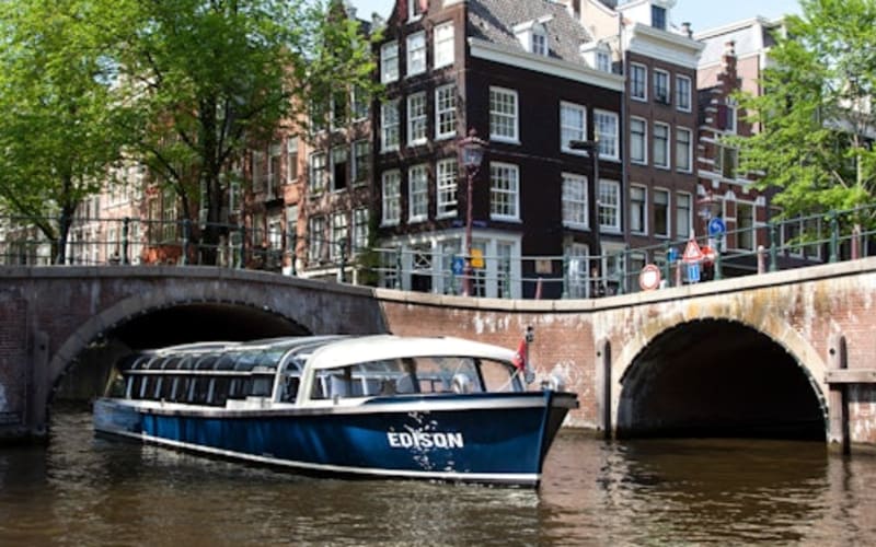Amsterdam: Blue Boat Canal Cruise - main image
