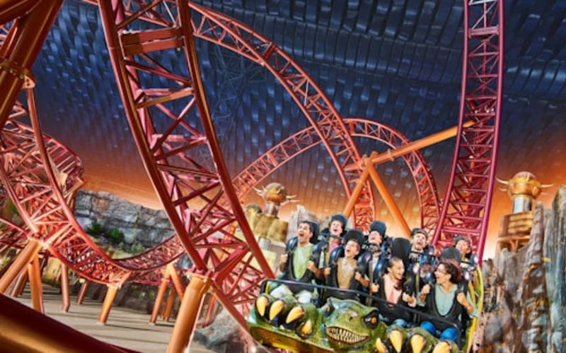 IMG Worlds of Adventure: Entry Ticket + Ultimate Fast Track - main image