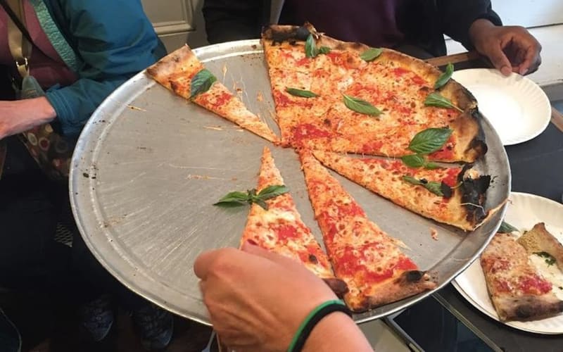 Williamsburg Bites: Brooklyn Food Tour by Like A Local Tours - main image