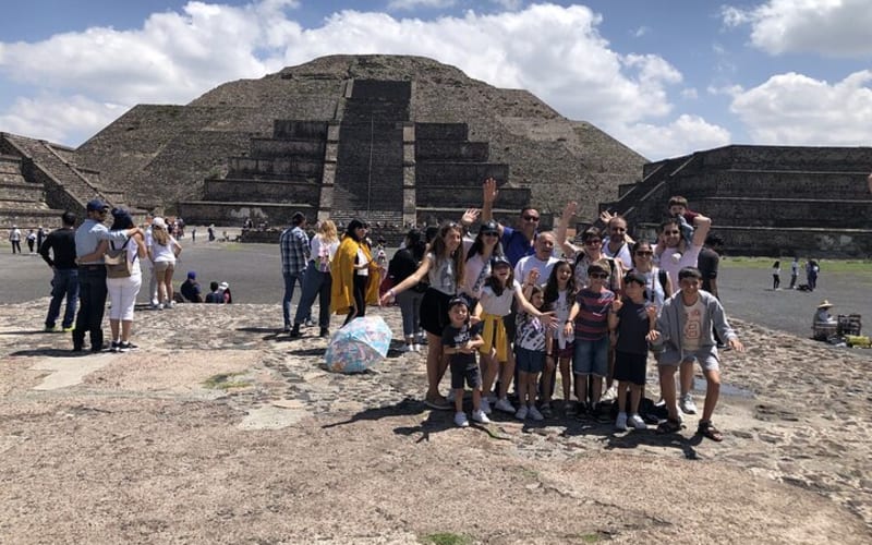 Small VIP Group: Teotihuacan Piramids and Shrine of Guadalupe without lunch  - main image