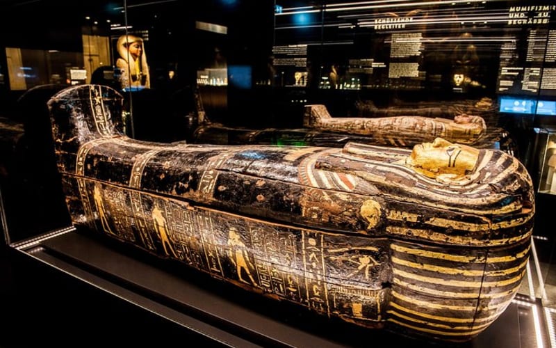 Cairo Layover Tours to Giza Pyramids, the Egyptian Museum and the Citadel - main image