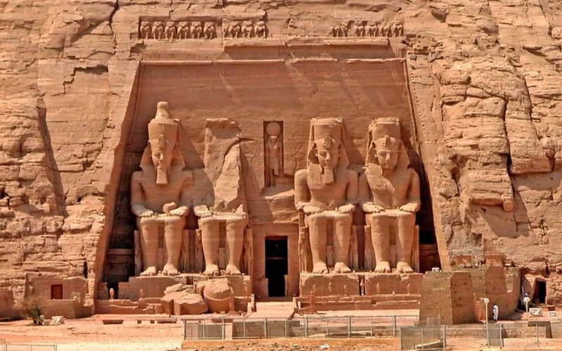 Overnight Trip to Aswan From Luxor Visiting Abu Simbel Temple - main image