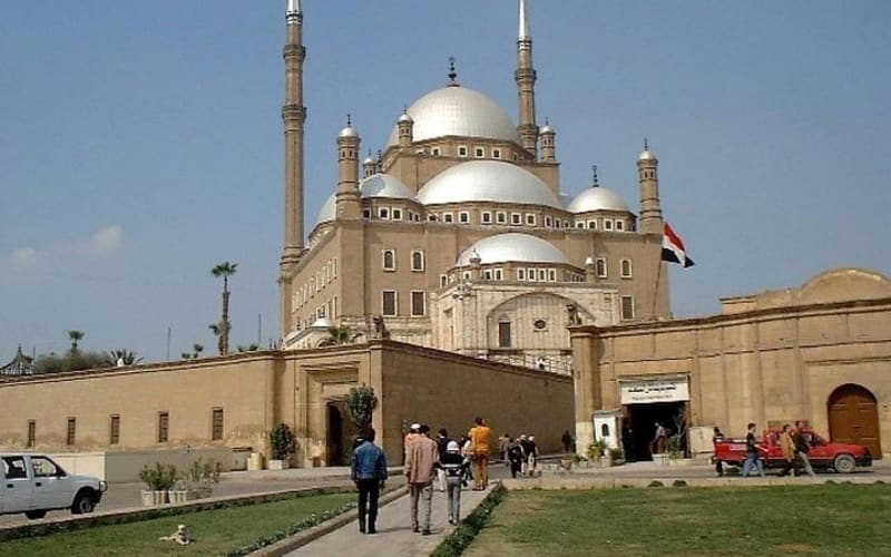 Private Cairo Layover Tour To Egyptian Museum And Citadel - main image