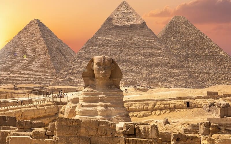 2 Days Cairo Package Egyptian Pyramids Museum and Bazaar - main image