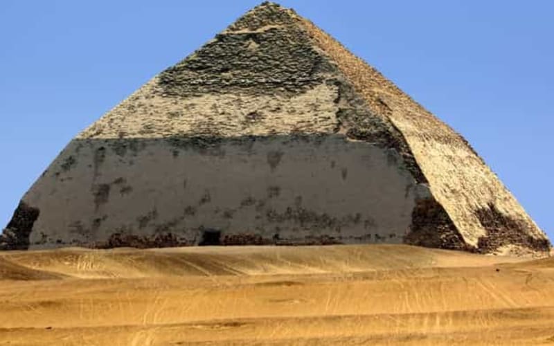 Cairo: Memphis, Sakkara and Dahshur Pyramids Day Tour - main image