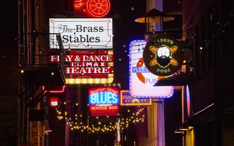 Nashville’s Famous Ghosts Self Guided Audio Walking Tour  - main image