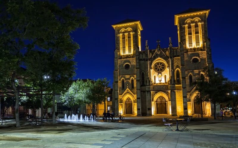 Self-Guided Ghost Audio Tour in San Antonio App with EMF Reader - main image