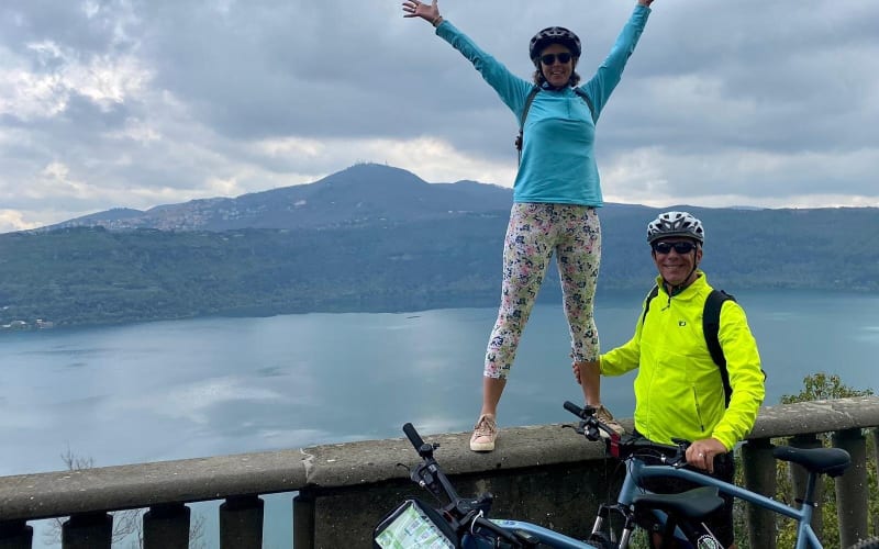 Rome: Castelli Romani Day Trip by Train and E-Bike - main image