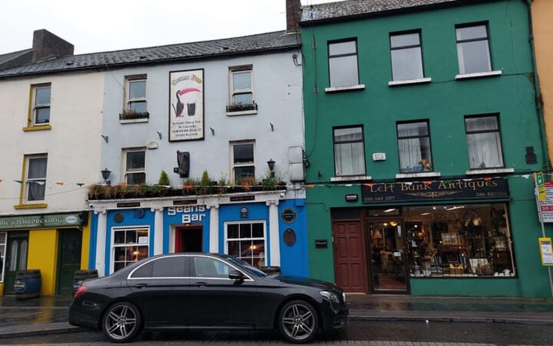 Sean's Bar & Athlone Castle en route Dublin to Galway - main image