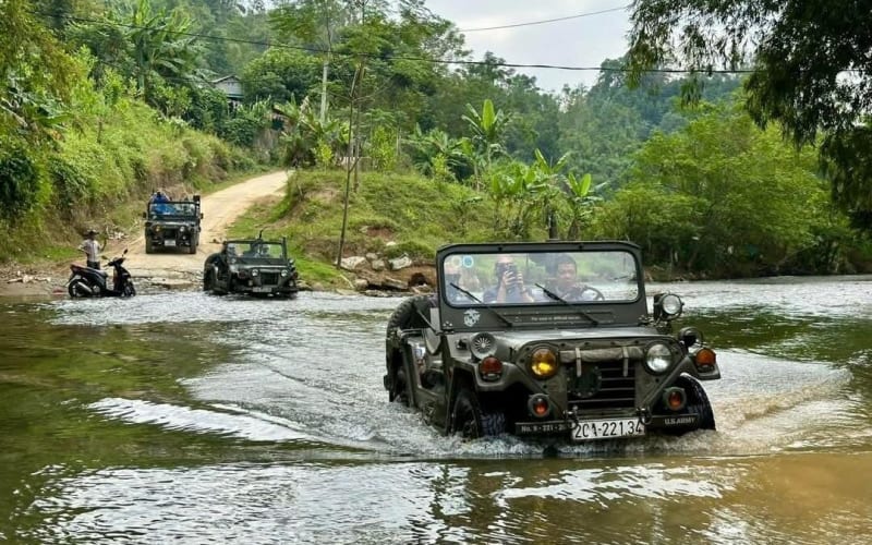 Ha Giang Jeep Adventure Tour - main image