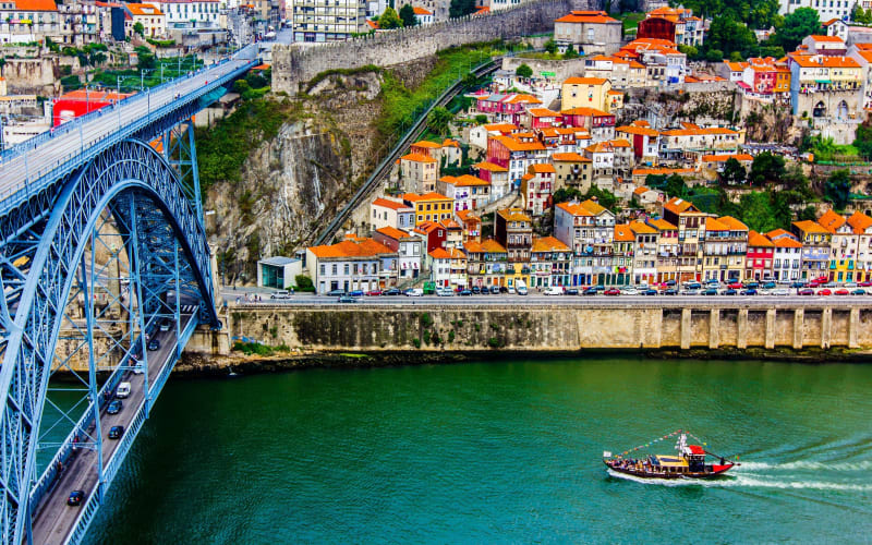 Porto City Tour with Lunch & Six Bridges Cruise - main image