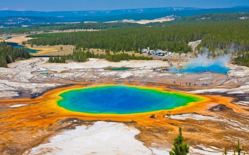 Yellowstone & Grand Teton 4-Day Adventure - main image