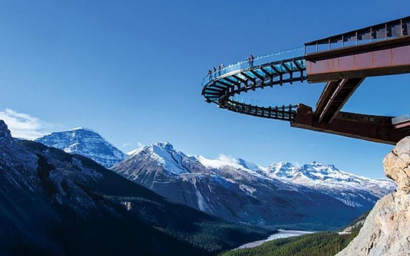 Vancouver 5-Day Rocky Mountain Adventure - main image