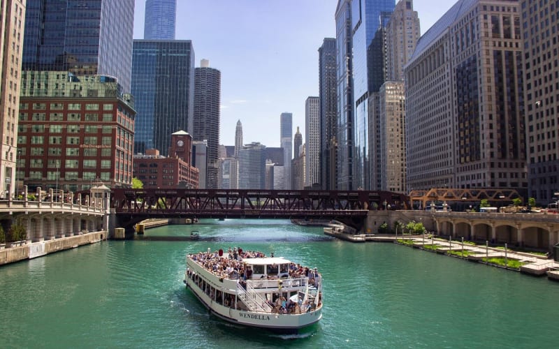 Chicago River 90-Minute Architecture Tour - main image