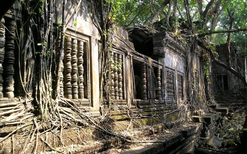 Private Guided Tour: Beng Mealea, Banteay Srei & Kbal Spean - main image