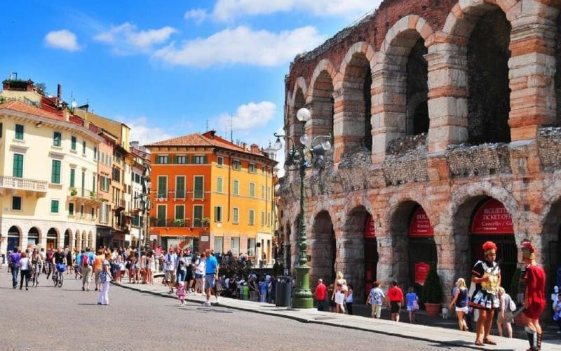 Verona and Lake Garda Day Trip from Bergamo - main image