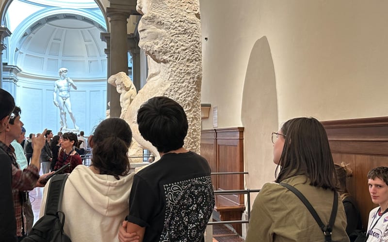 Family-Friendly Michelangelo Tour in Florence - main image
