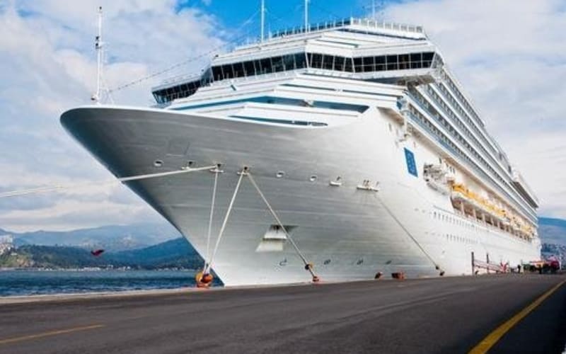 Dubai Cruise Port to Hotel Private Transfer - main image