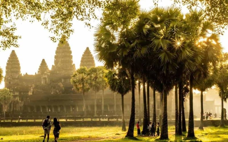 Angkor Thom, Ta Prohm & Angkor Wat Sunset Tour - main image