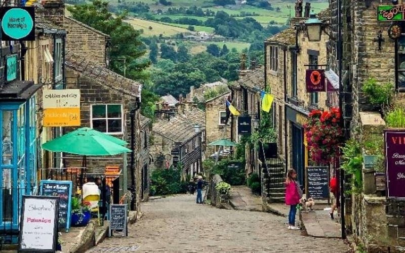 Dales & Brontë Country Tour from Manchester - main image
