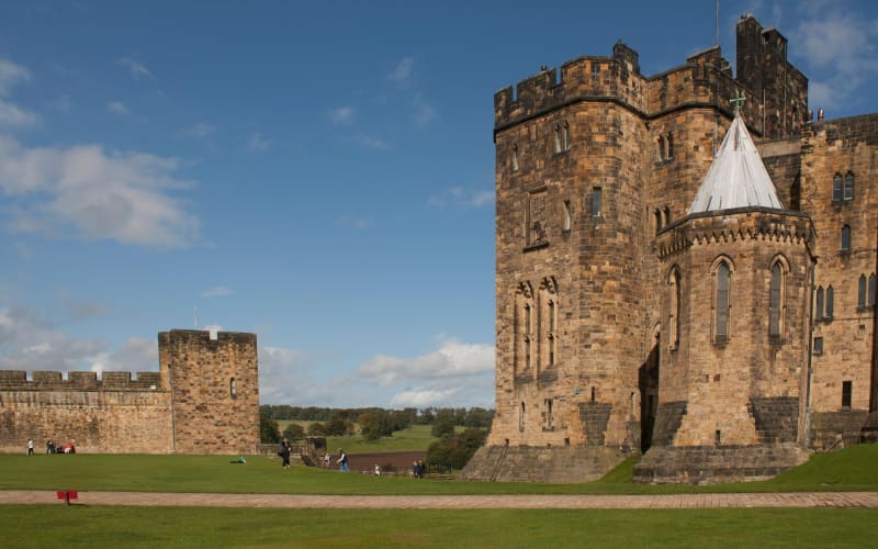 Alnwick Castle and Scottish Borders Tour - main image