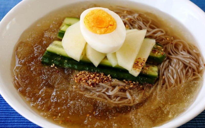 DMZ Infiltration Tunnel Tour with North Korean Cuisine - main image