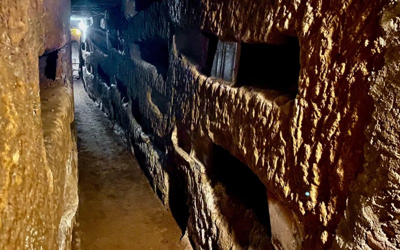 Express Roman Catacombs Tour with Transfer - main image