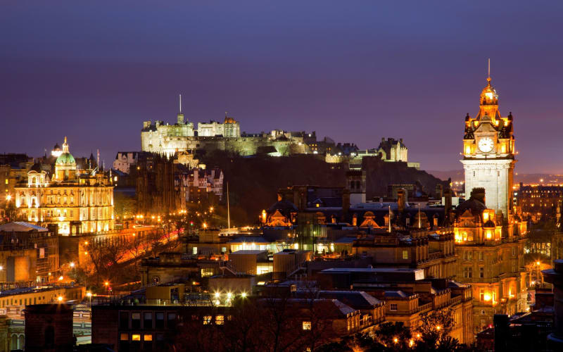 Royal Edinburgh Overnight Tour by Rail from London - main image