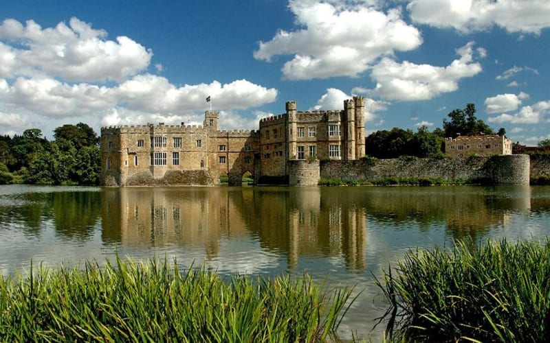 Leeds Castle & Canterbury Cathedral Tour - main image